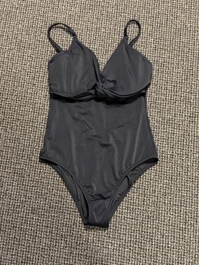Shade & Shore Black Ribbed One-Piece Swimsuit
